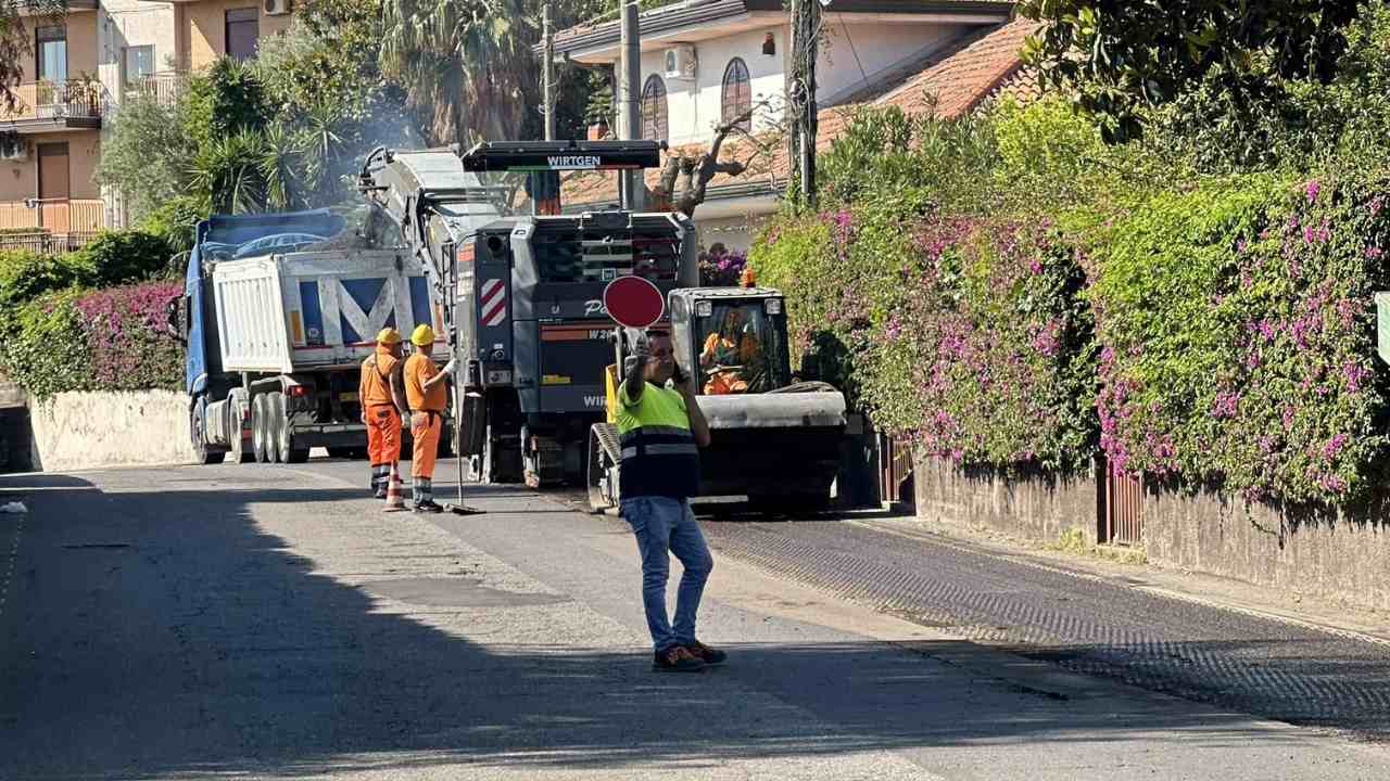 Acireale lavori mantostradale – 20260525 FreePressOnline Rifacimento Strade Provinciali Ad Acireale: Al via I Lavori sulla Loreto-Balatelle