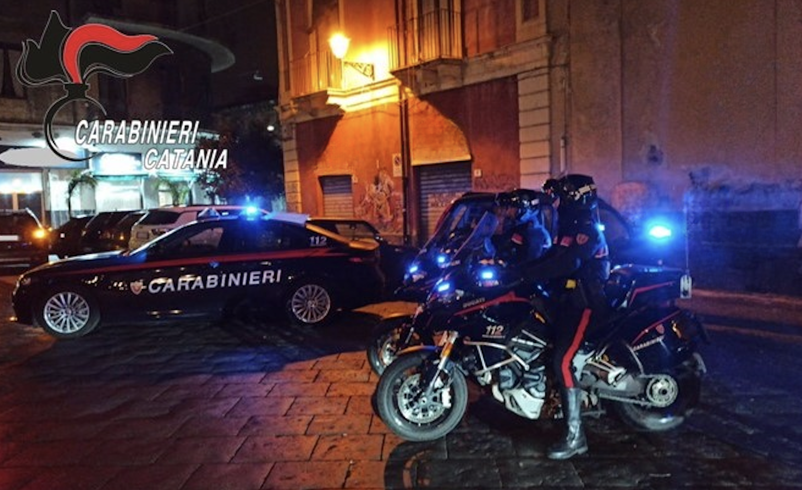 Aggredisce una giovane donna, arrestato un 48enne a Cibali