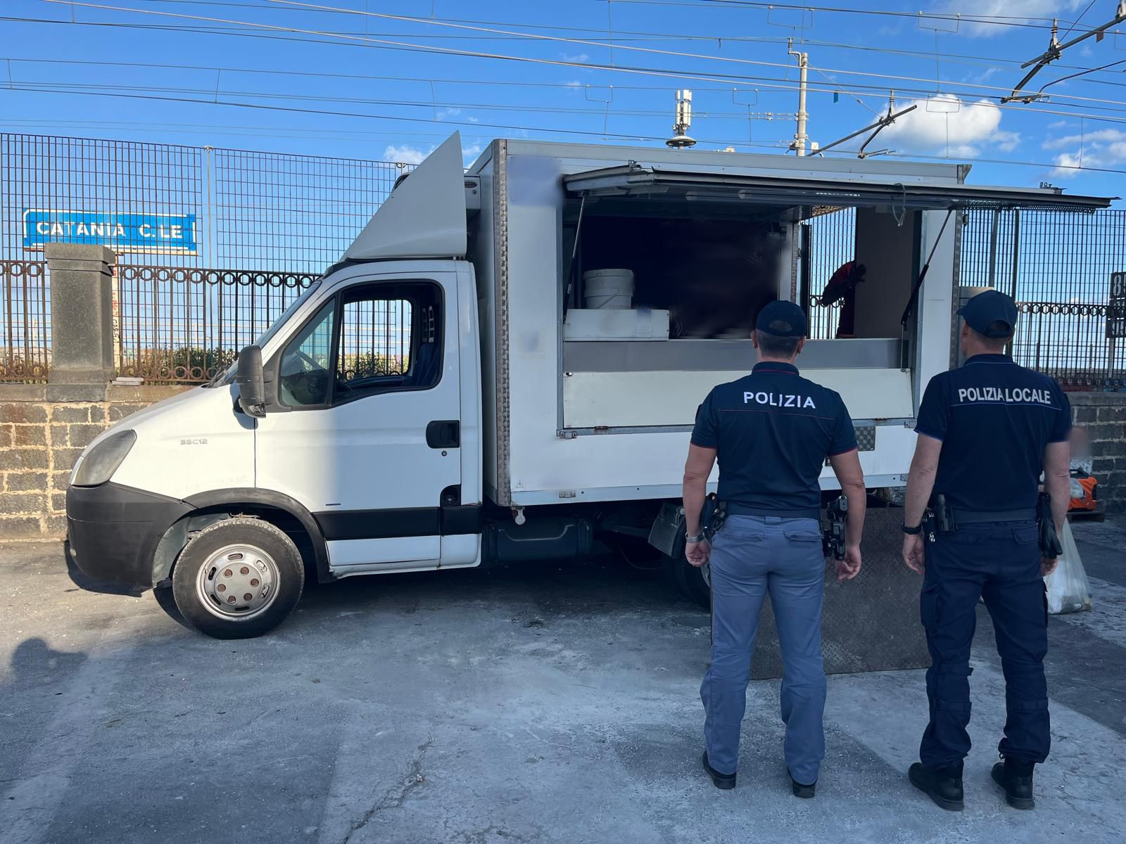 Controlli cibali Controlli tra Cibali e centro: sanzioni per oltre 8 mila euro