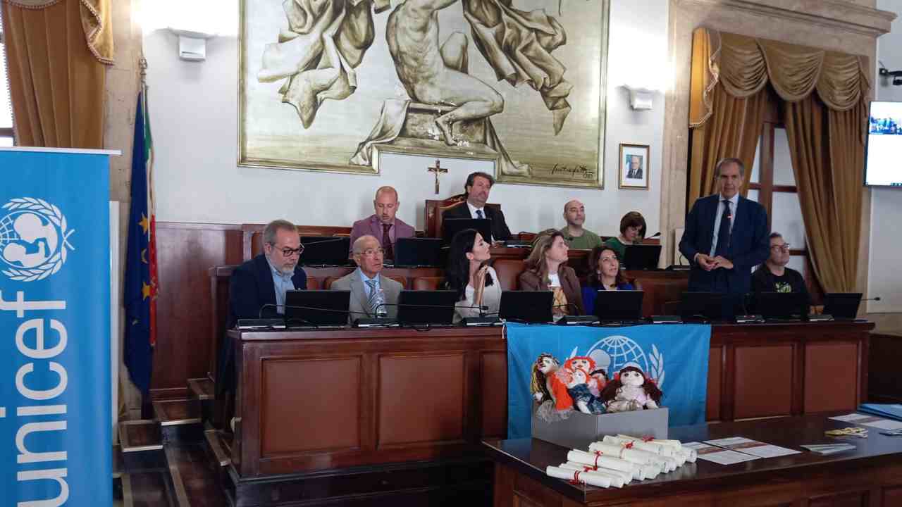 Diritto al gioco – 20260525 FreePressOnline Giornata Diritto al Gioco: conferenza a Palazzo Degli Elefanti con UNICEF