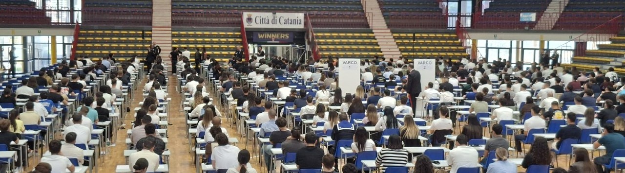 Foto Concorso Catania Concorso Carabinieri, migliaia di candidati al PalaCatania