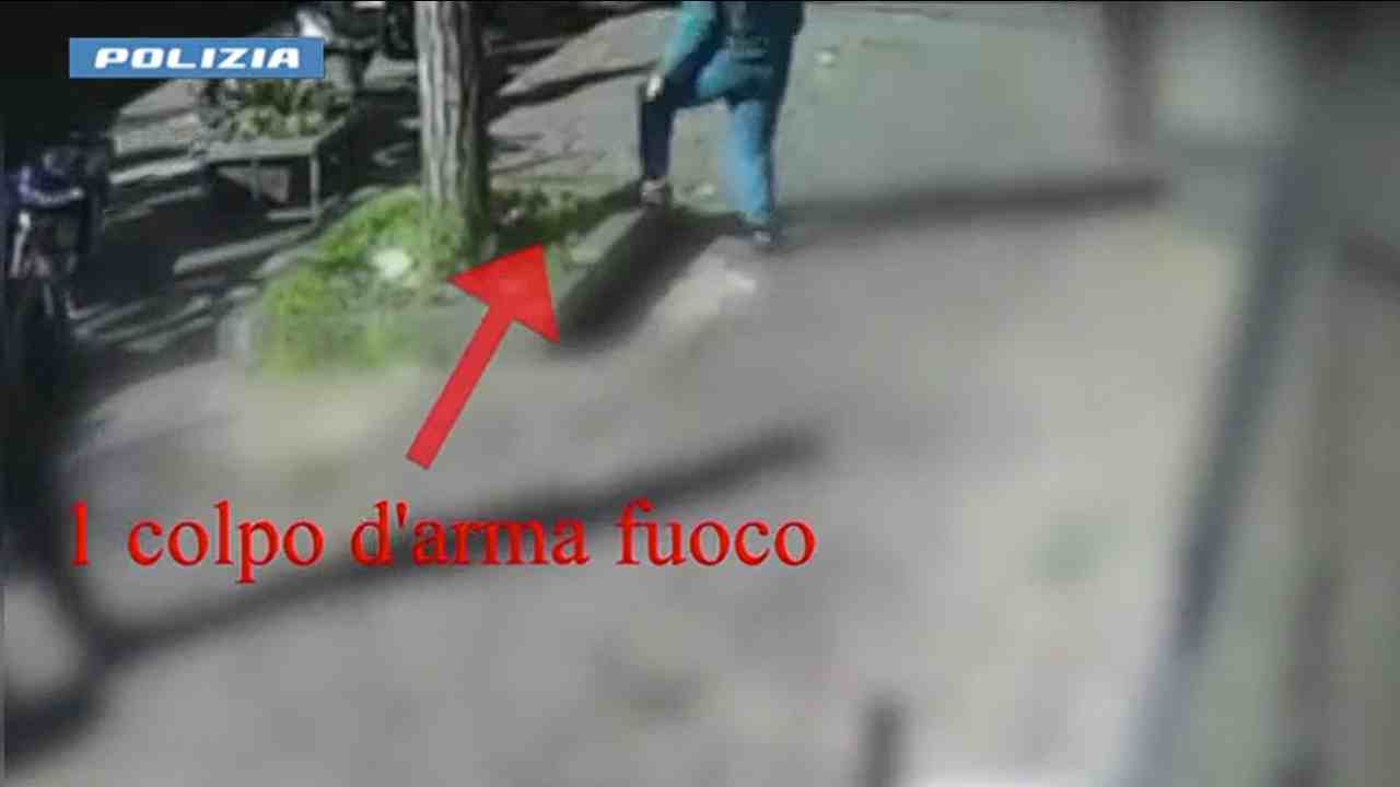 Sparatoria San Cristoforo arrestato colpevole – 20260506 FreePressOnline San Cristoforo, spari davanti alla barberia: arrestato un 22enne per il ferimento del 10 febbraio