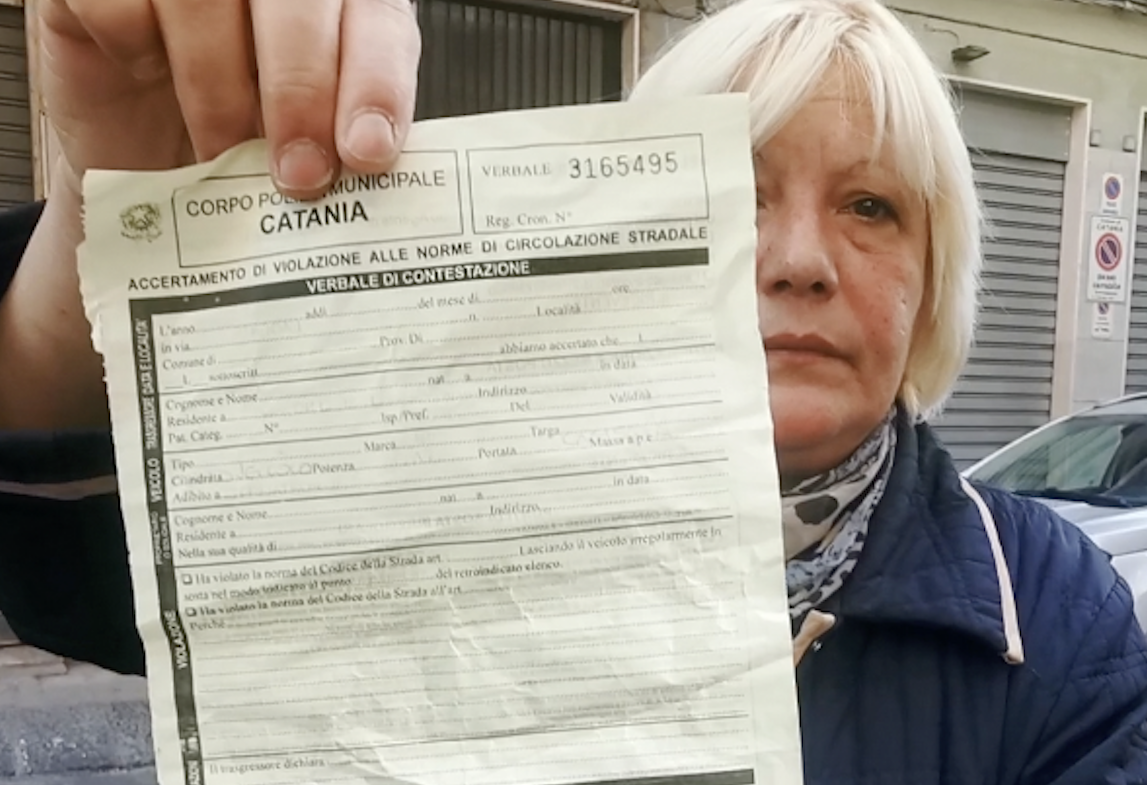 Strisce blu in via Dalmazia. Cresce la protesta di residenti e commercianti