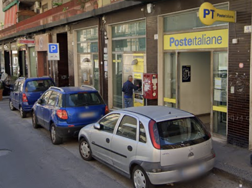 La bomba fa cilecca e fallisce attacco Posta via Canfora