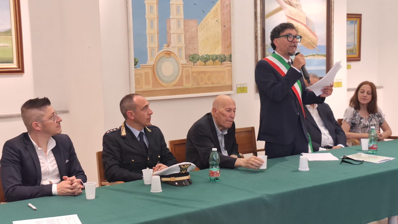 Cerimonia di insediamento del sindaco Giuseppe Gullotta(1) Gullotta durante la cerimonia di insediamento: “Ci metteremo l’anima”
