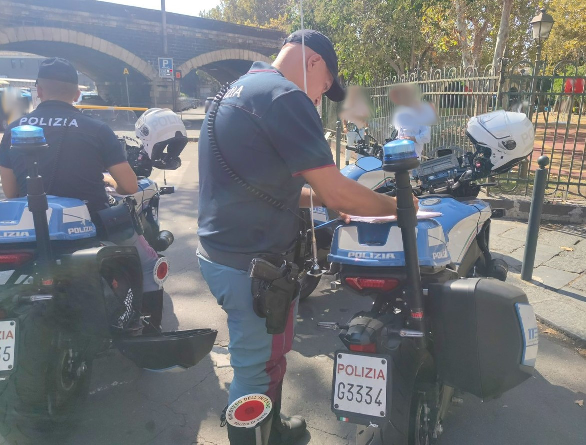 Fuga su moto rubata, arrestato 46enne