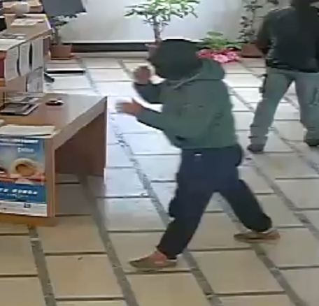 Rapina in banca Rapina in banca a San Zaccaria, 5 arresti tra Sicilia e Romagna