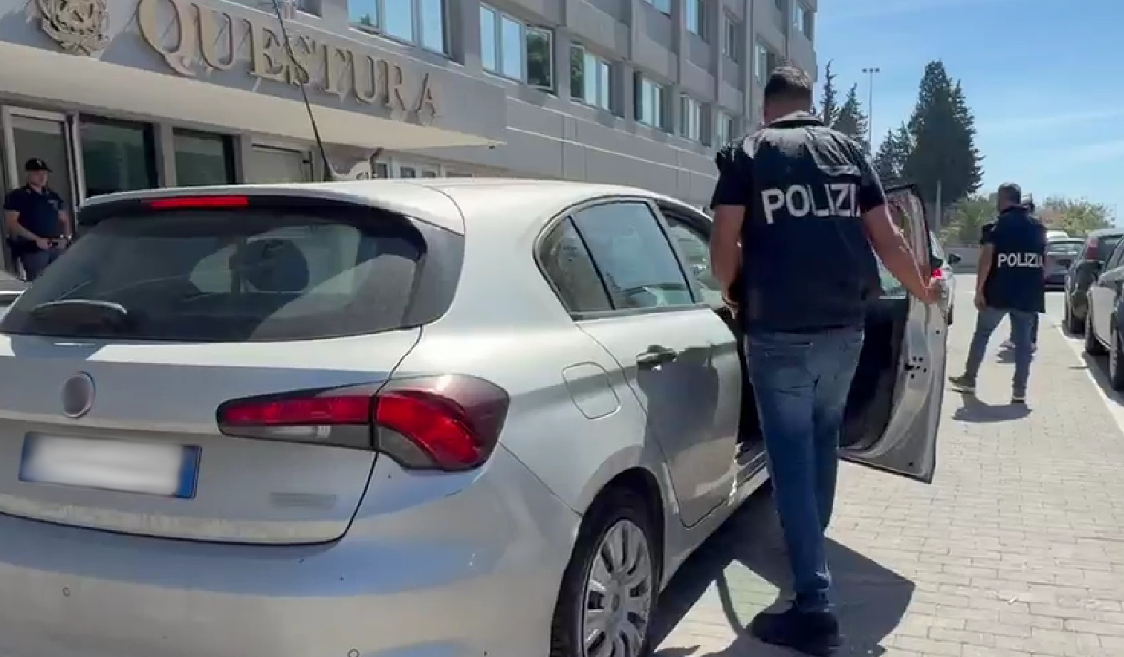 Droga, 10 arresti nel clan Carcagnusi