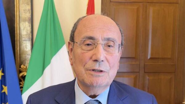 economia sicilia renato schifani Economia, Fitch da BBB alla Sicilia