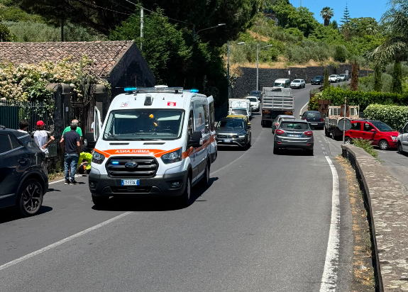 provinciale zafferana viagrande – 1 Zafferana, nuovo incidente sulla SP 8/IV: torna l’allarme sicurezza
