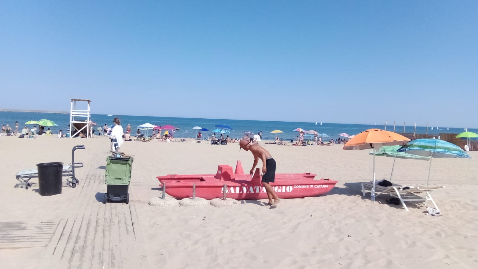 Plaia, da sabato aperte le spiagge libere 1 e 3 con tutti i servizi