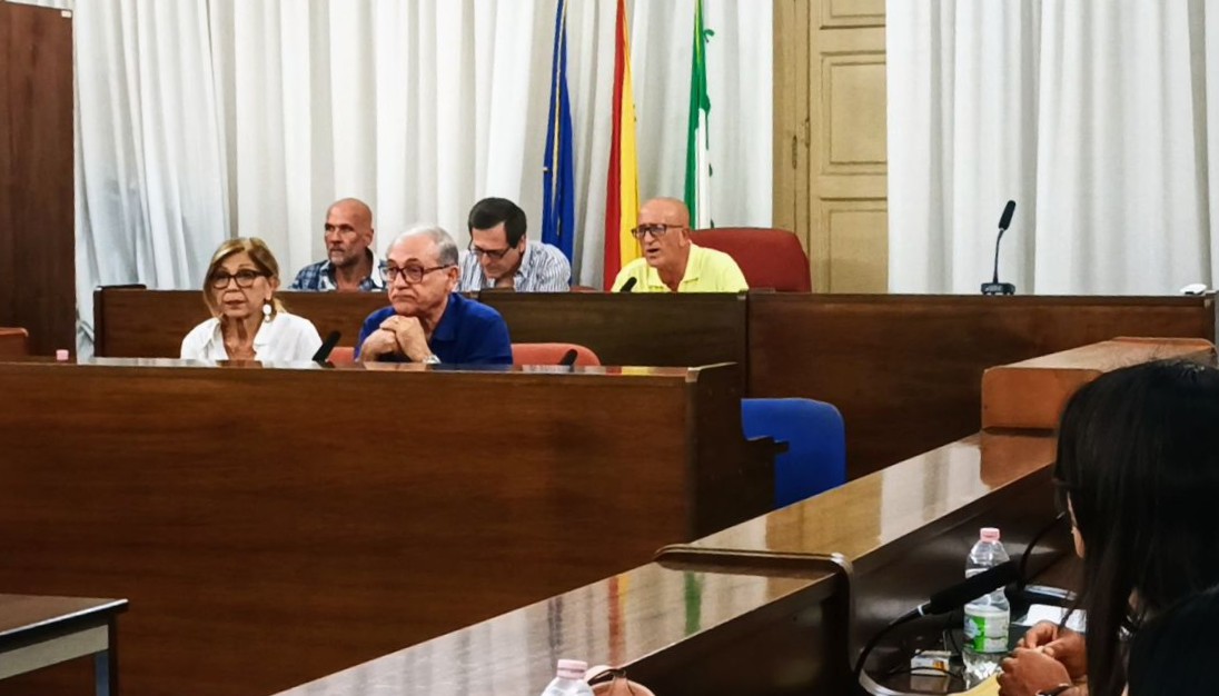 Mascali, si insedia il Consiglio: è scontro totale con la SIE