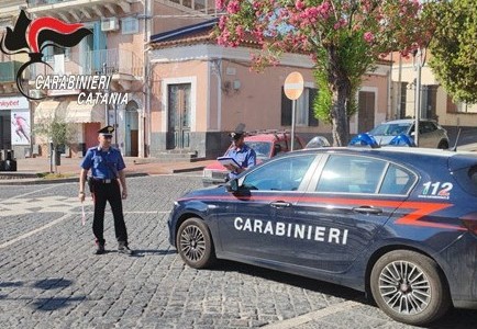 Foto Camporotondo e San Pietro Cl. Controlli tra Camporotondo e San Pietro Clarenza: denunciato 40enne