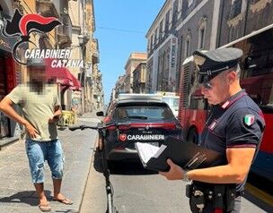 Catania, controlli su monopattini e moto: 30 sanzioni