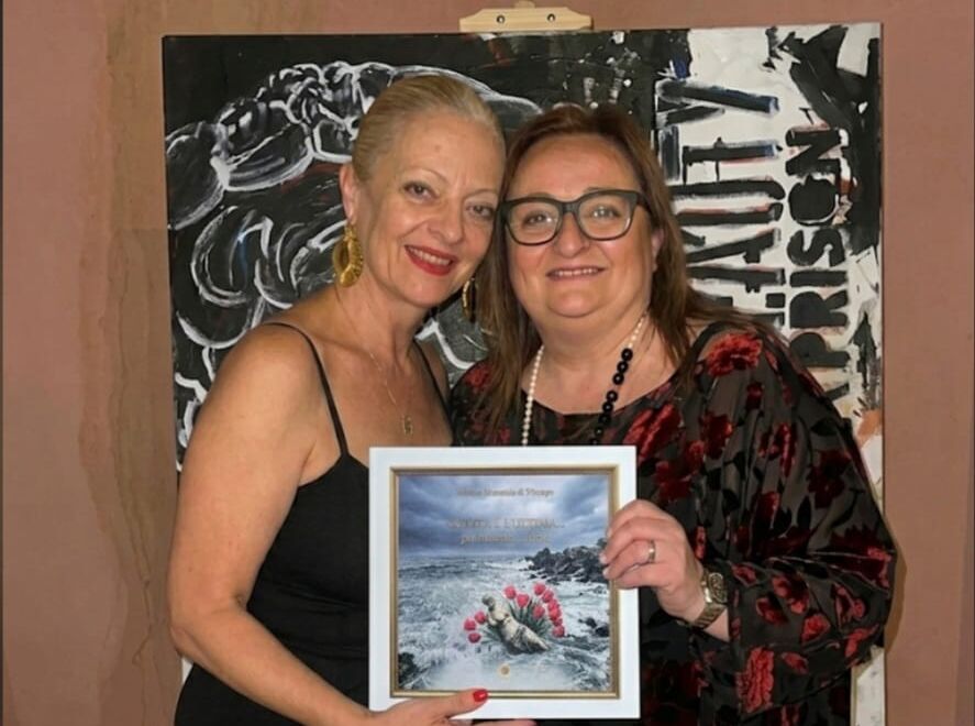 Foto Liliana Nigro e Nata Romania Nathan Romania di Piscopo presenta il suo primo romanzo