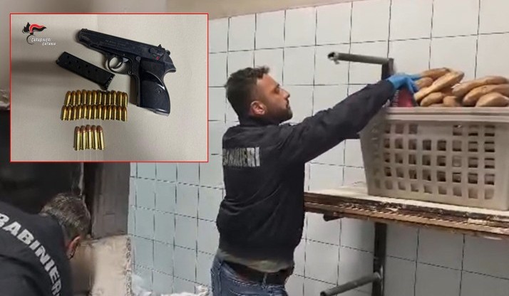 Pistola nascosta in un sacco di sesamo, arrestato