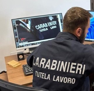 Foto Riposto (CT) Lavoro nero a Torre Archirafi, sospesa attività