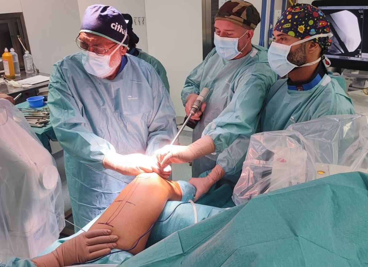 San Marco allungati femore e tibia a giovane di 22 anni