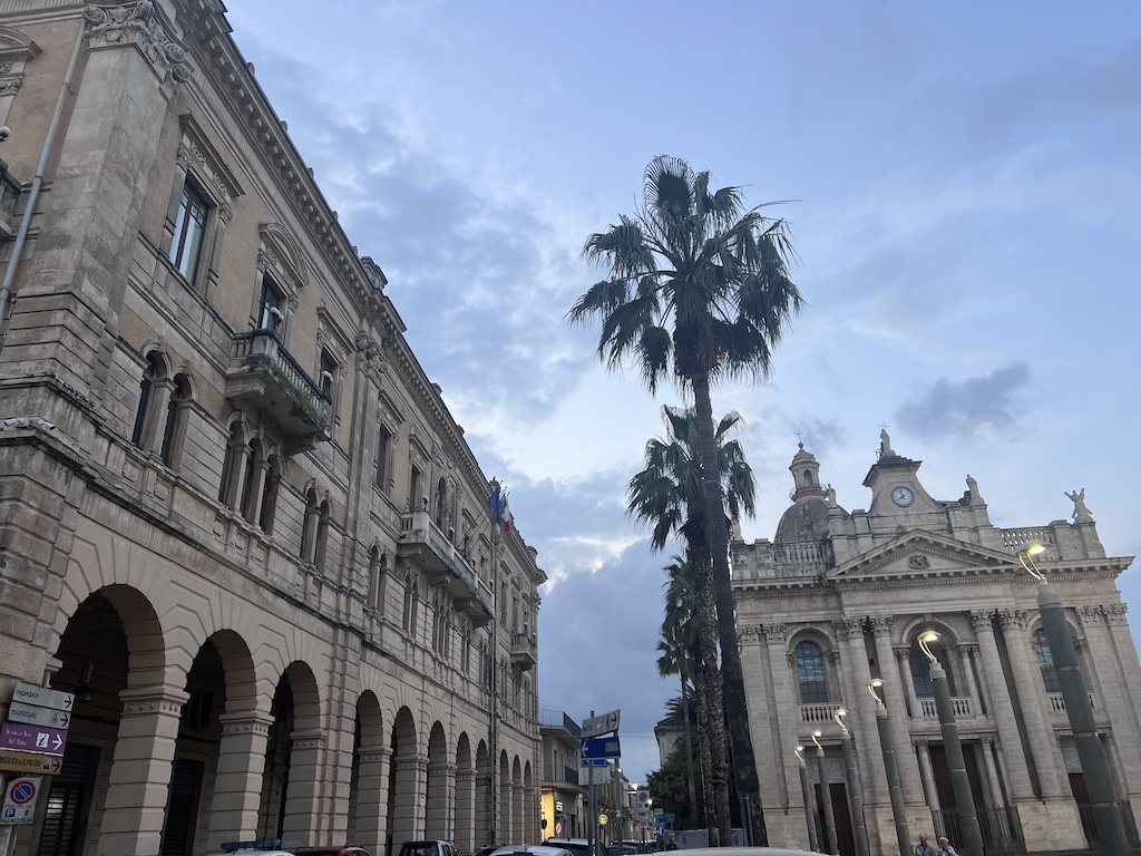 Municipio Riposto copia Riposto, 236 mila euro per il trasporto pubblico