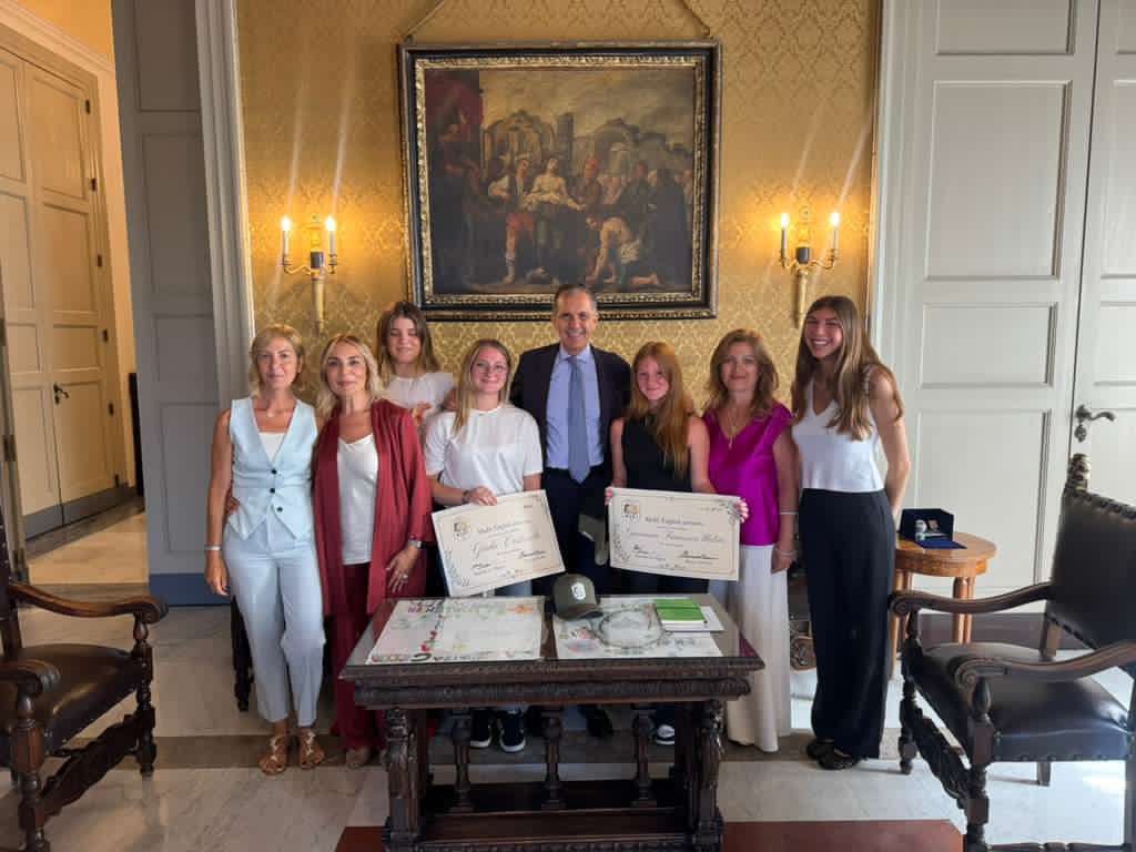 Borse di studio a Malta, premiate due studentesse del Vaccarini