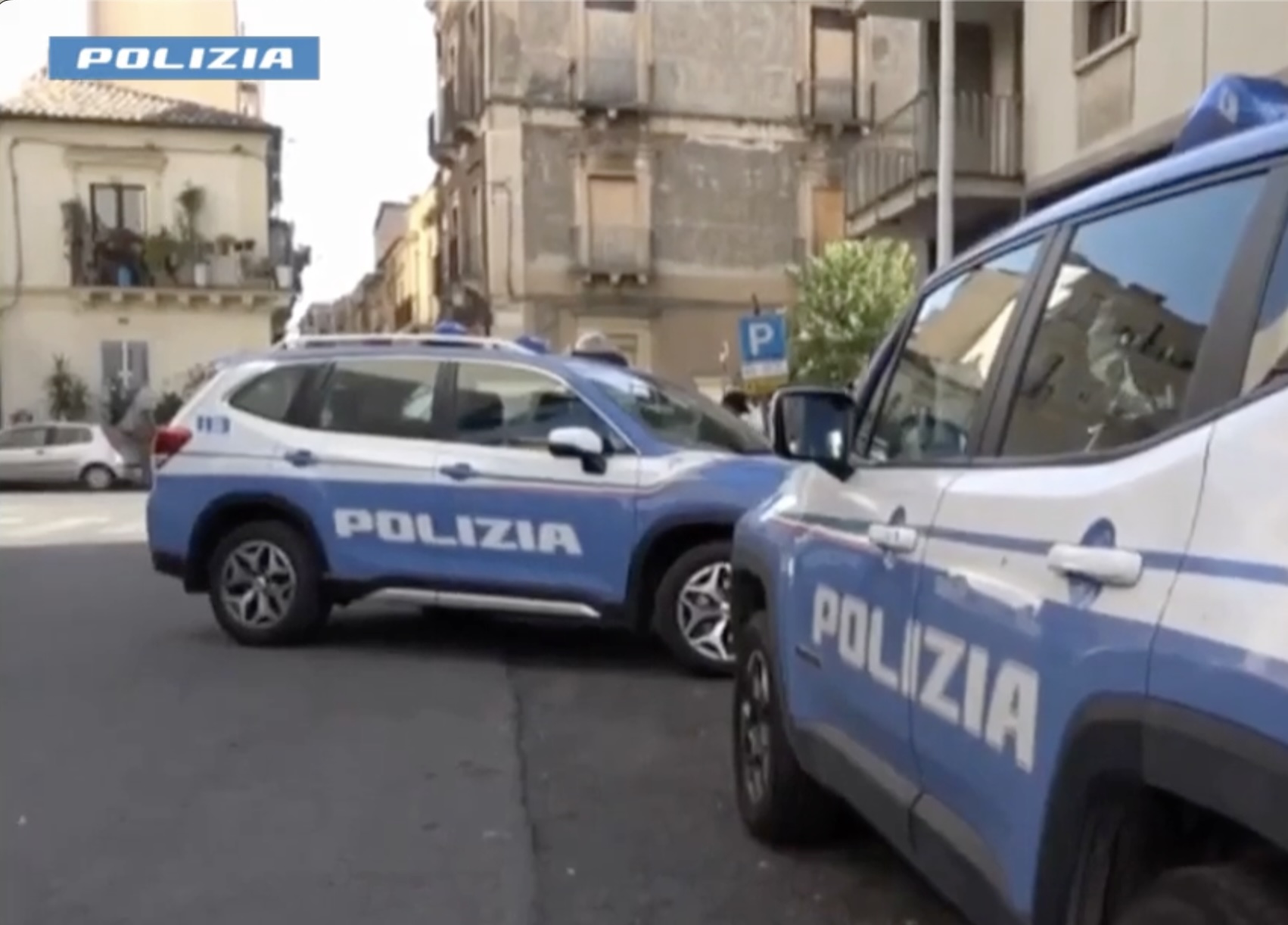 tenta di uccidere compagna Tenta di uccidere la compagna, 30enne in carcere