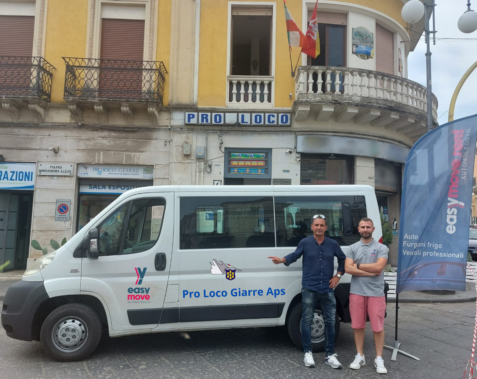 bus navetta Pro Loco Giarre, bus-navetta per mare ed Etna