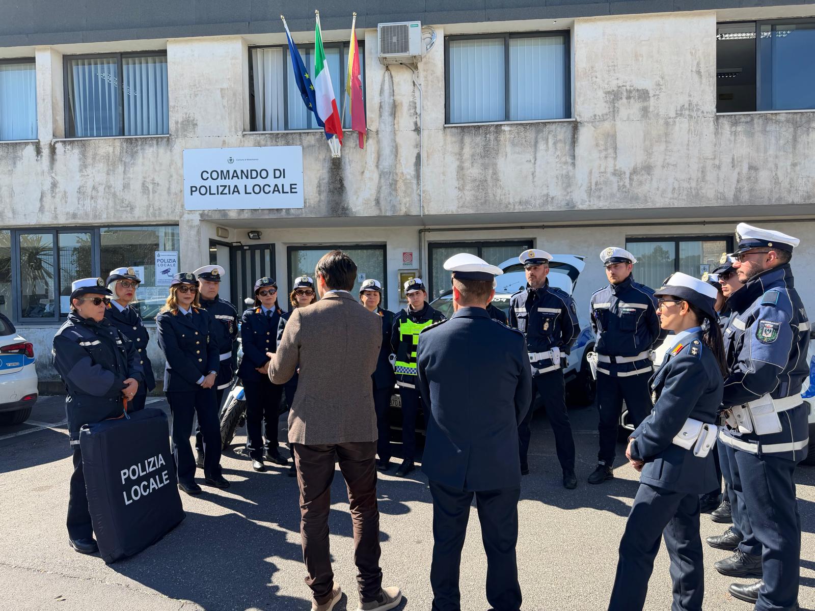 discarica misterbianco Misterbianco, controlli a tappeto e maxi discarica sequestrata