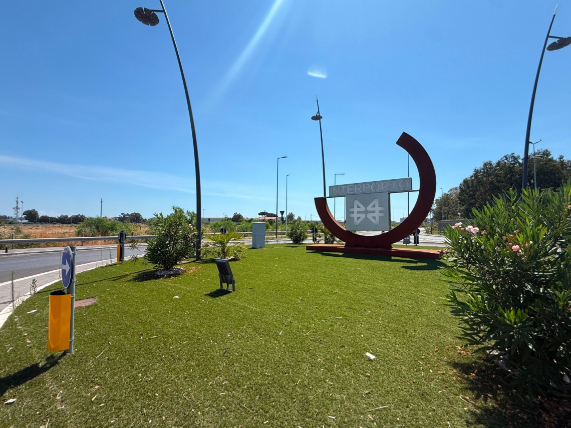 Consegnata la rotatoria di accesso all’Interporto
