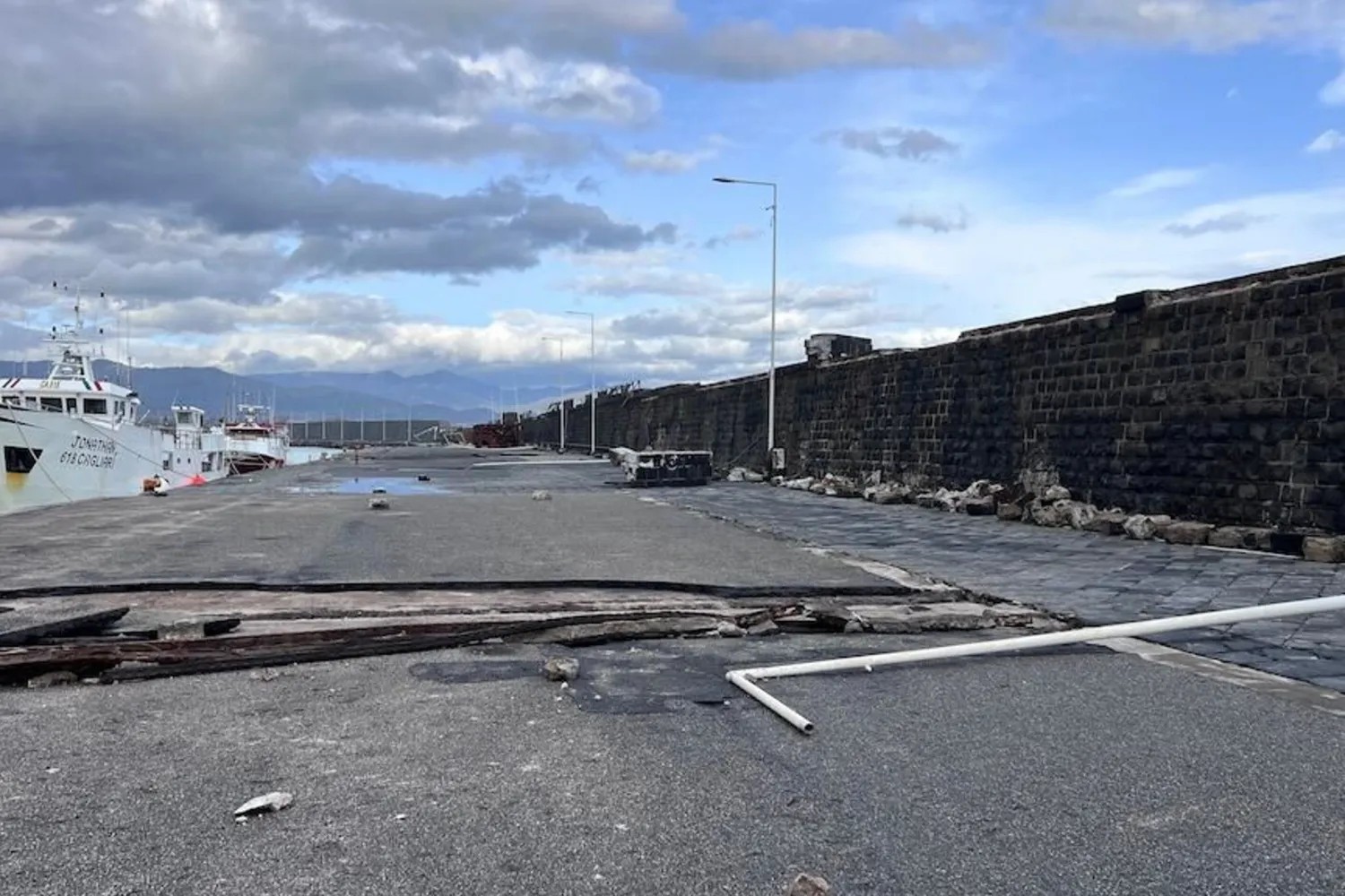 Porto Riposto danneggiato Riposto, Marano (PSI): “Stop all’emergenza porto, serve il Pudm”