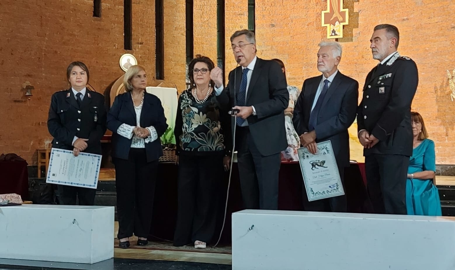 1000076899 Catania, “Inno alla Vita” unisce musica, solidarietà e riconoscimenti