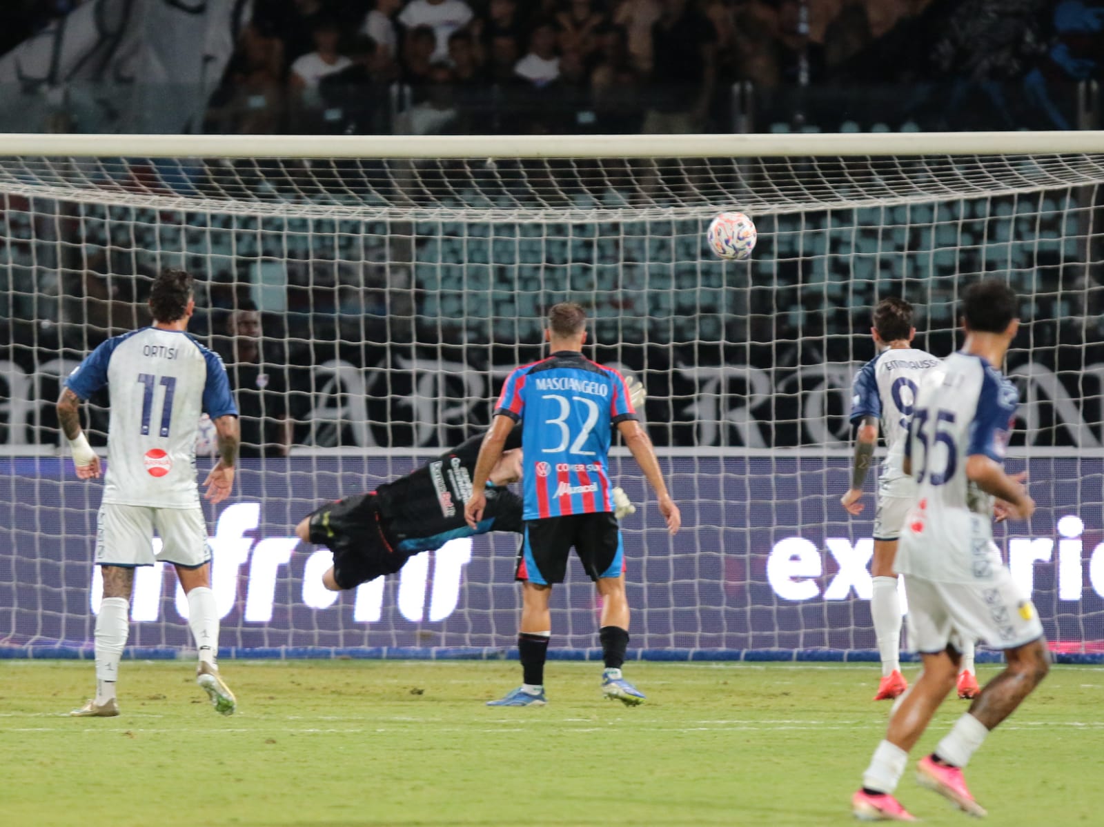 Catania che vergogna, la Scafatese vince al Massimino