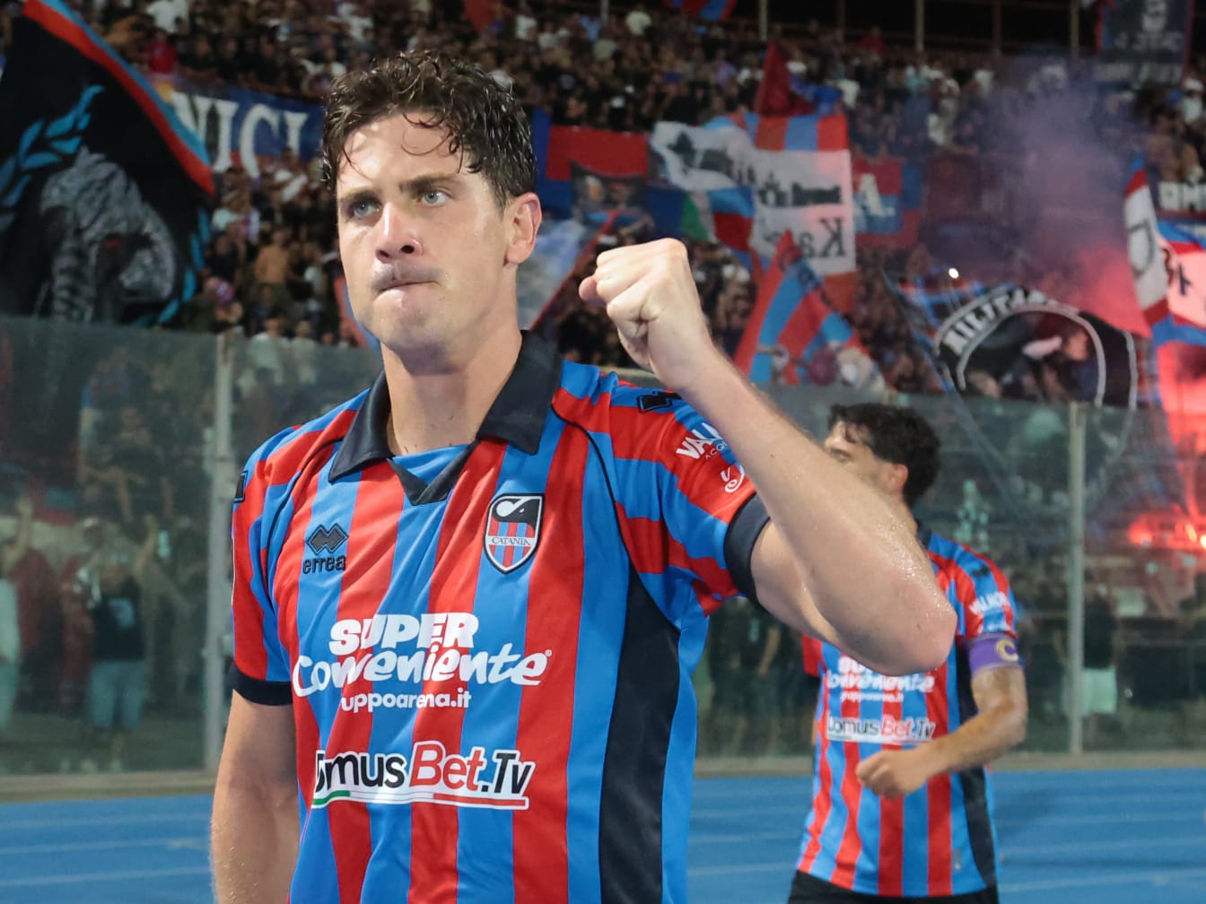 Catania travolgente: 4-0 al Cosenza e rilancio in campionato