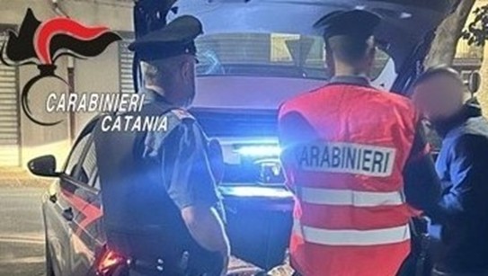 Foto Catania Controlli nel centro storico: un arresto e due denunce