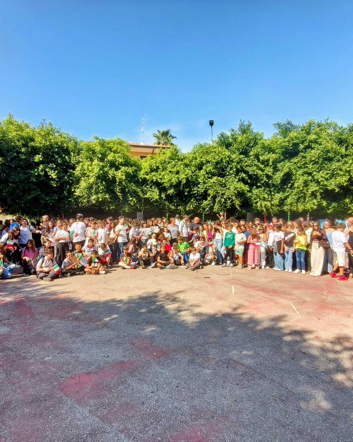 Gli studenti presenti Bicentenario del Comune di Aci Sant’Antonio