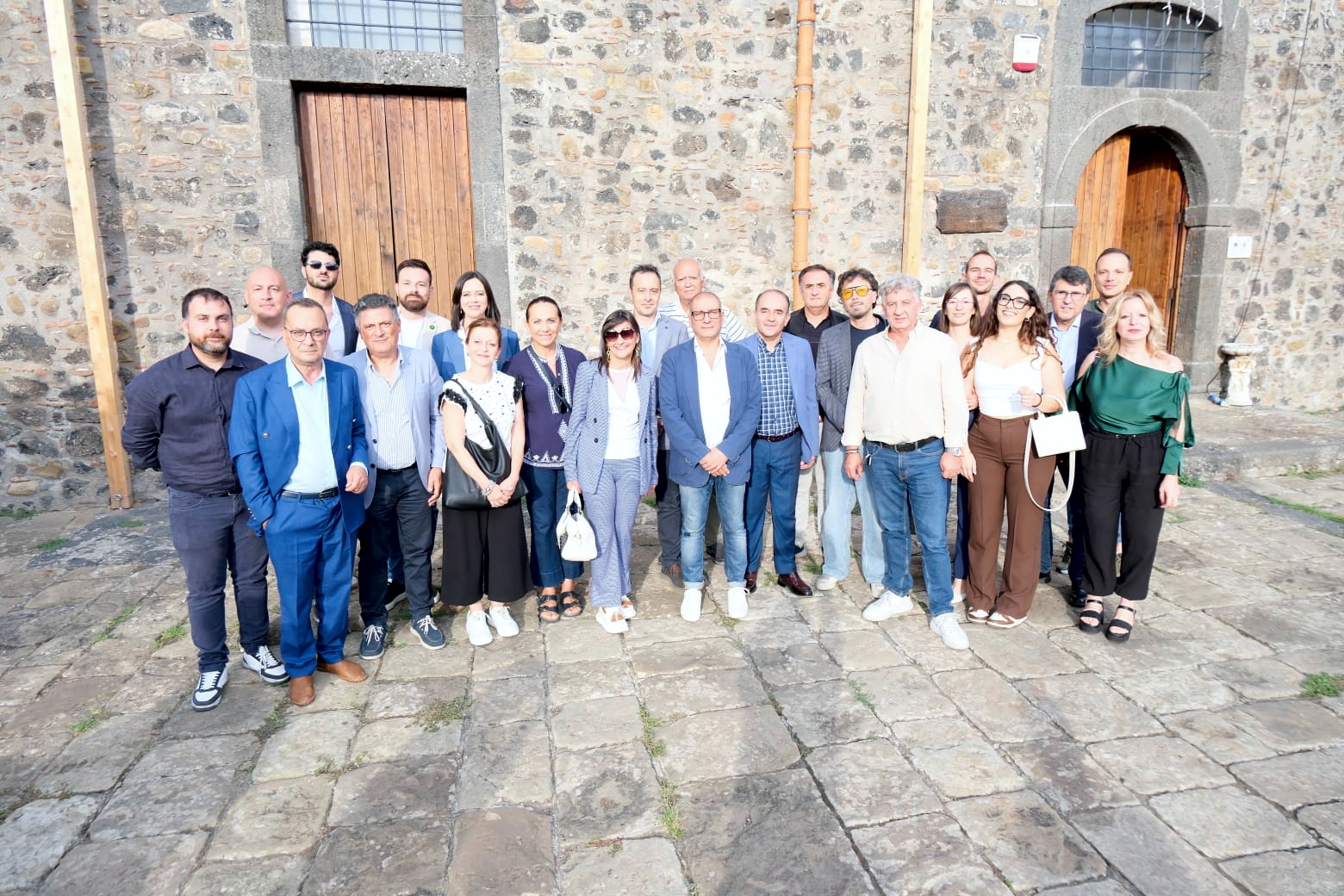 I sindaci e l’assemblea dell Unione dei Comuni Unione dei Comuni Etna, Nebrodi e Alcantara: Gullotta nuovo presidente