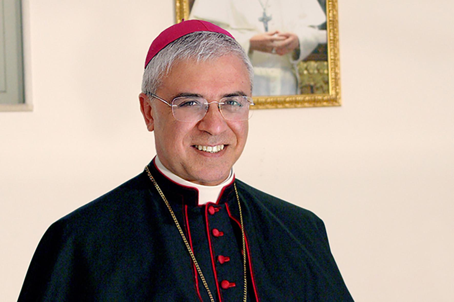 Scuola, l’augurio di monsignor Renna agli studenti