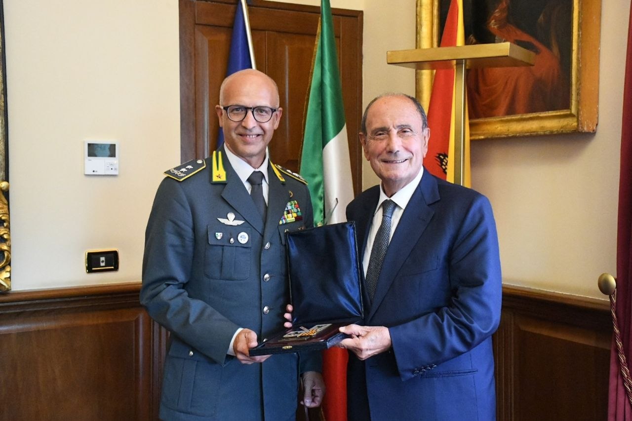 lombardi-schifani Schifani riceve il nuovo comandante della Guardia di Finanza