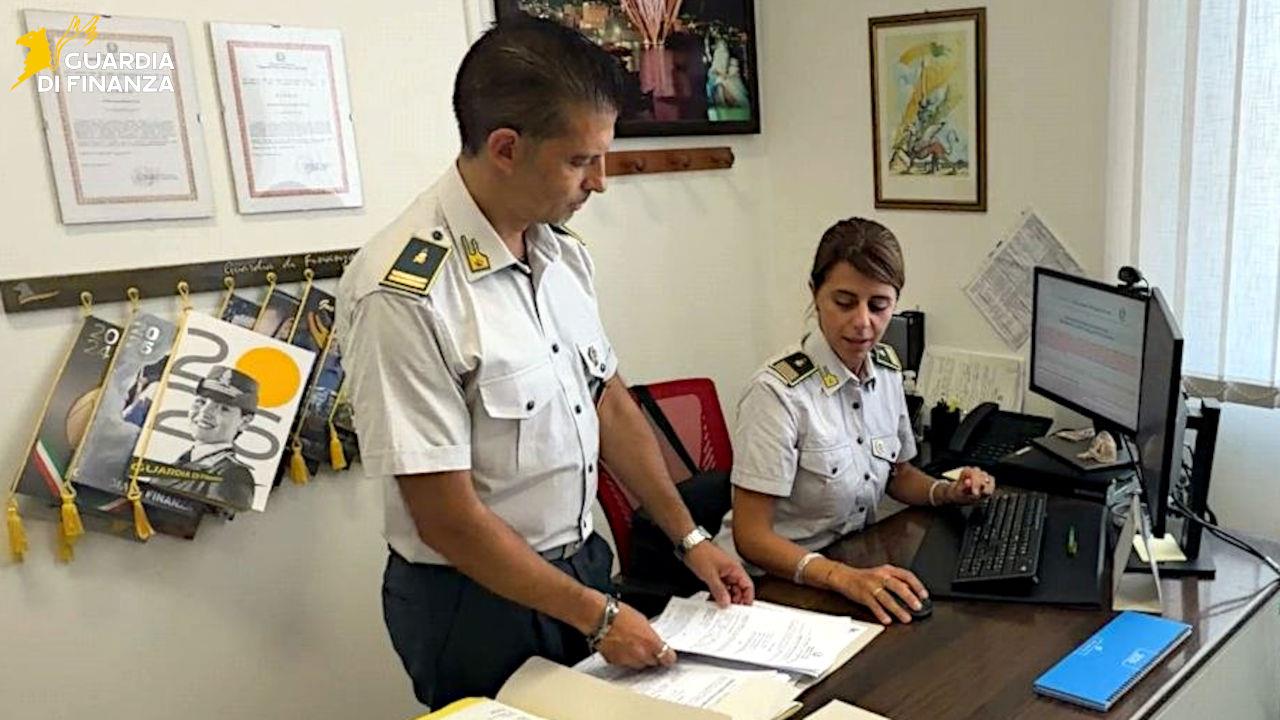 15092026_102216_IMM01 Chirurgo operava da privato anche in ore di servizio