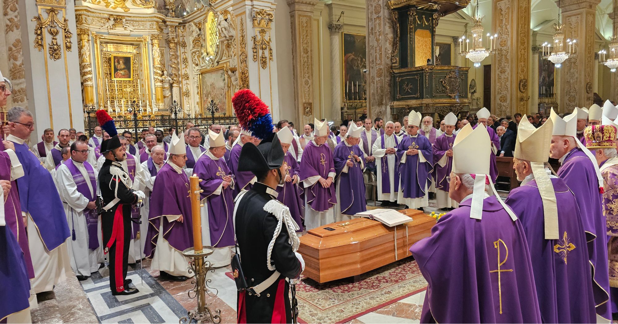 Ad Acireale l’ultimo saluto al cardinale Paolo Romeo