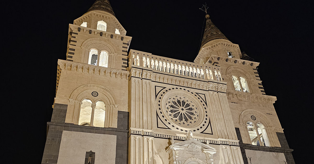 Facebook_copertina_Cattedrale-Acireale-lato-nord Acireale, tre giorni tra arte e fede nel cuore della Cattedrale