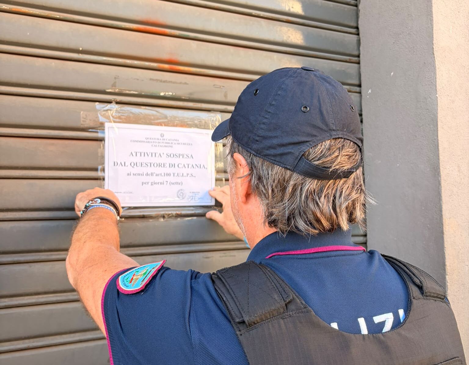 SOSPESA DALLA POLIZIA DI STATO PER SETTE GIORNI L’ATTIVITA’ DI UN BAR A VIZZINI DIVENTATO RITROVO ABITUALE DI PREGIUDICATI Vizzini, bar chiuso per sette giorni dalla Polizia