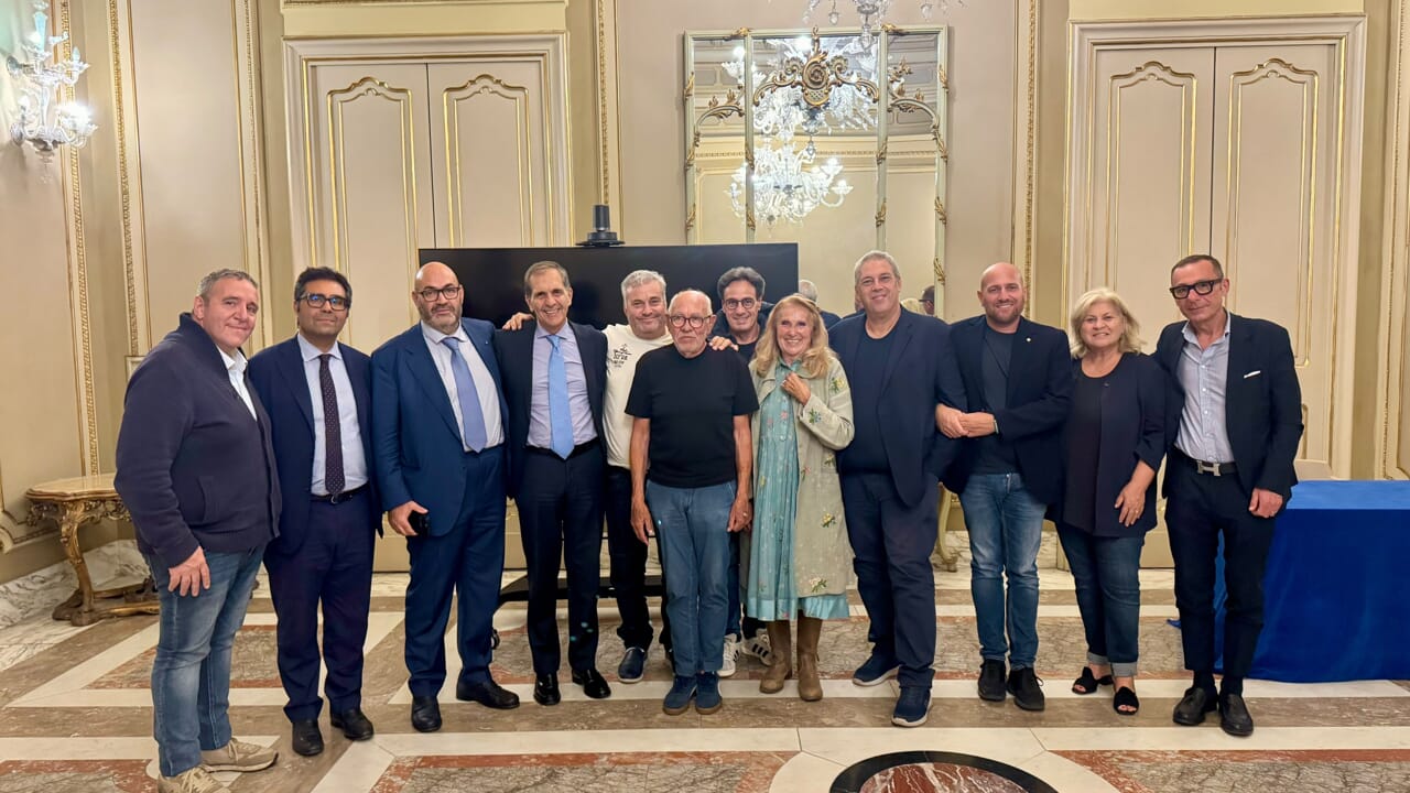 revocati blocchi autotrasporti sicilia Autotrasporto, revocati i blocchi in Sicilia: accordo in Prefettura